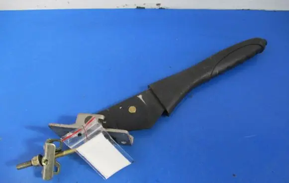 Peugeot 206 CC Handbrake/parking brake lever assembly