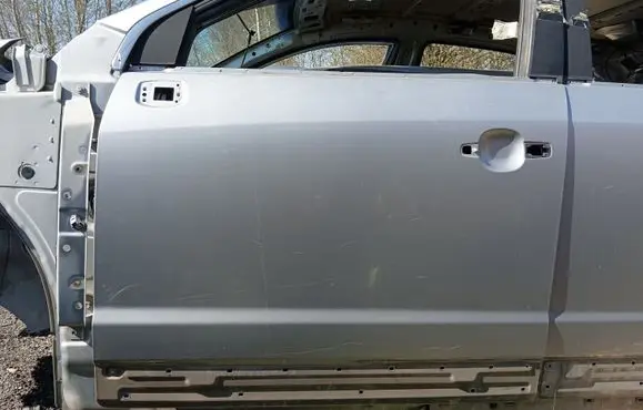 Opel Antara Front door