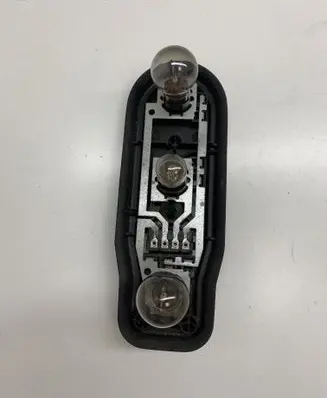 BMW 5 E39 Tail light bulb cover holder 8371324 393440