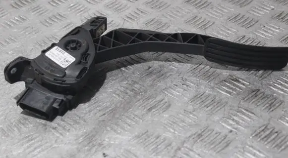 Land Rover Discovery 4 - LR4 Accelerator throttle pedal AH229F836AB