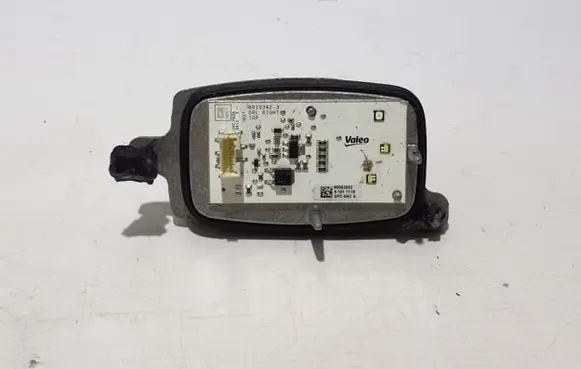 Renault Megane IV Xenon control unit/module 90062632