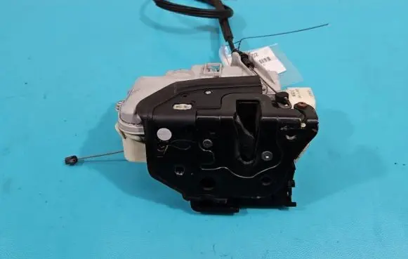 Seat Altea Front door lock IMPRK1382902