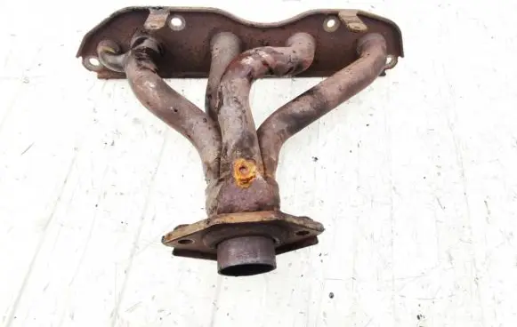 Mitsubishi Lancer X Exhaust manifold