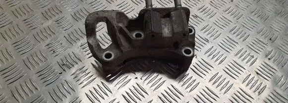 Ford Focus C-MAX Engine mounting bracket