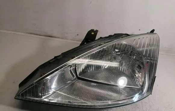 Ford Focus Headlight/headlamp XS4X-13006