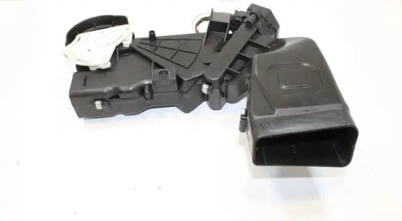 Volkswagen Phaeton Cabin air duct channel 3D0819873C