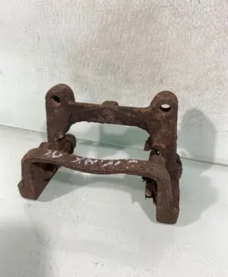 Ford S-MAX Brake caliper pad carrier rear 