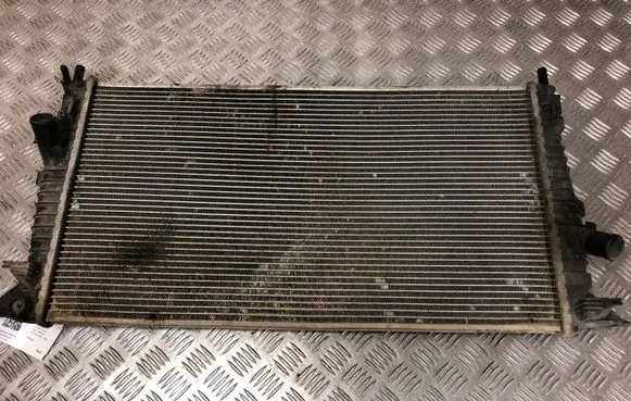 Ford Focus C-MAX Coolant radiator