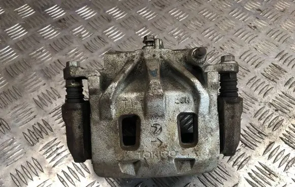 Subaru Outback (BS) Front brake caliper