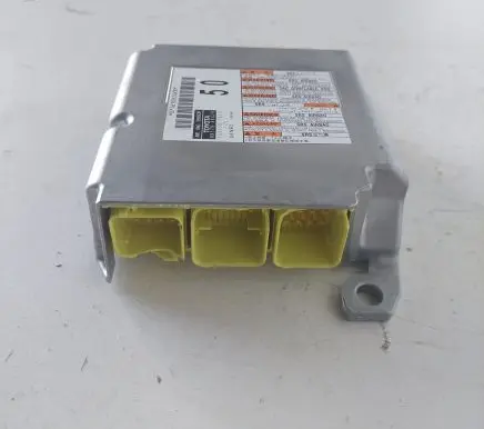 Lexus RX 450H Airbag control unit/module 8917048C20 1521001610