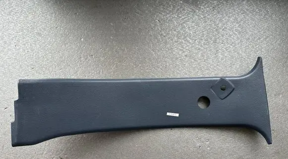 Nissan Terrano (B) pillar trim (top) 7691483G01