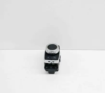 Mercedes-Benz B W246 W242 Head unit multimedia control A2129020607 A2469001309