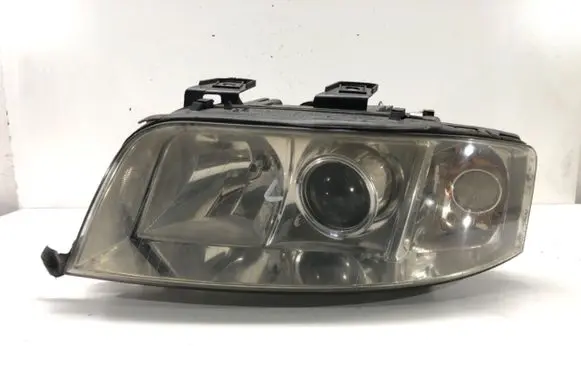 Audi A6 S6 C5 4B Headlight/headlamp