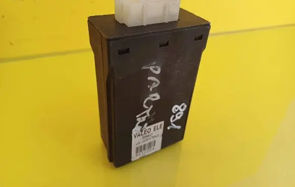 Peugeot Partner Central locking relay PEM491CT