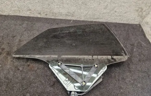 Mercedes-Benz E W238 Rear side window A2386700200