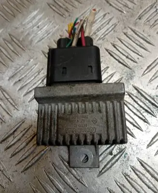 Nissan Note (E11) Glow plug pre-heat relay BED712 7700115078