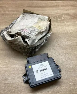 Audi Q5 SQ5 Hand brake control module 4L0907355B