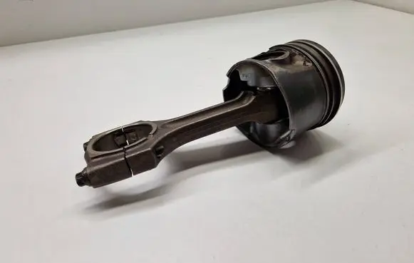 BMW 5 E60 E61 Piston with connecting rod 84L93