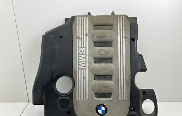 BMW 5 E60 E61 Engine cover (trim)