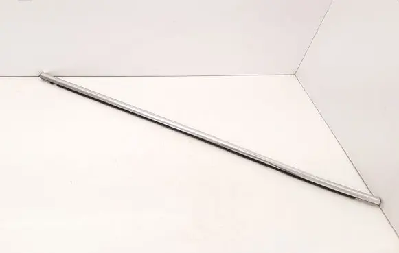 Jaguar XJ X350 Rear door glass trim molding