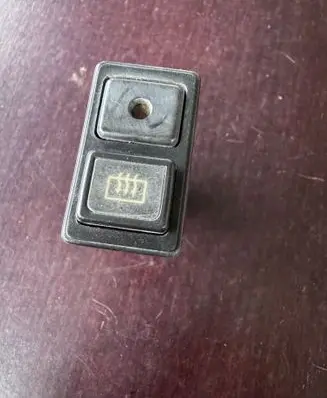 Suzuki Vitara (ET/TA) Windscreen/window heater switch SE62 3401
