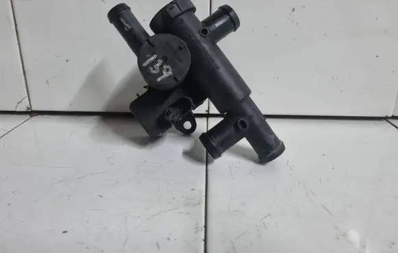 Mercedes-Benz Vito Viano W639 Electric auxiliary coolant/water pump A0028308584 705005 140508205