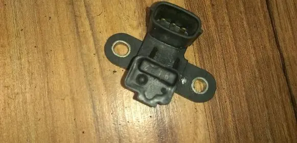 Mitsubishi Lancer Crankshaft position sensor J5T20171