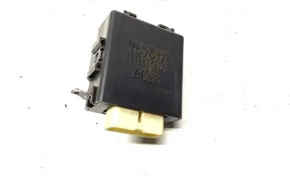 Toyota Avensis T270 Door control unit/module 8597020020 0515004140
