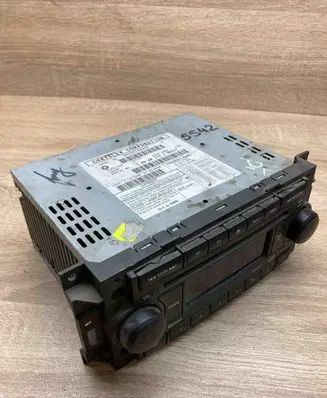 Chrysler PT Cruiser Radio/CD/DVD/GPS head unit P05091509AF