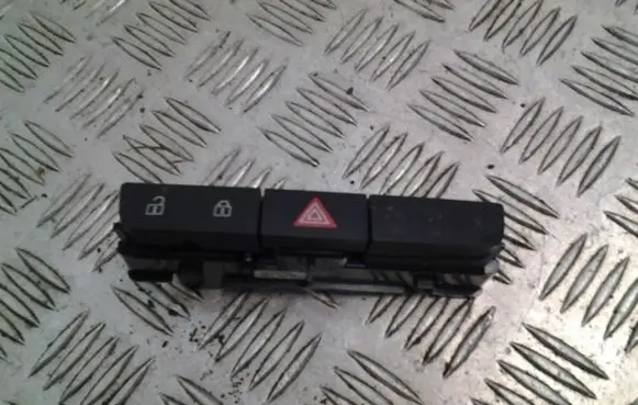 Opel Insignia A Hazard light switch 13324594