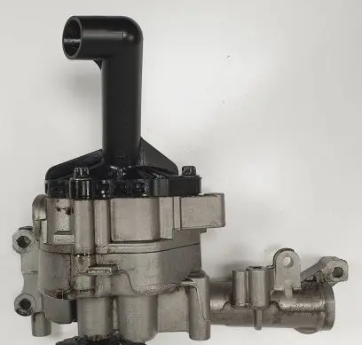 Mercedes-Benz A W169 Oil pump 6401810401