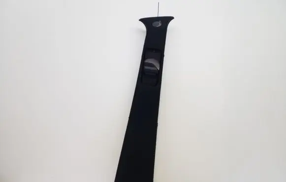 Mercedes-Benz ML W164 (B) pillar trim (top) A1646909825