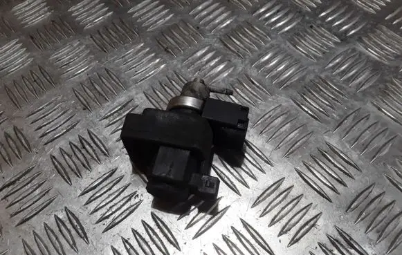 Renault Scenic II - Grand scenic II Turbo solenoid valve