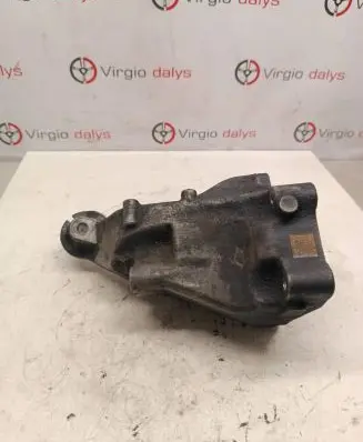 Mercedes-Benz E W212 Engine mounting bracket A6512233504 AC46000