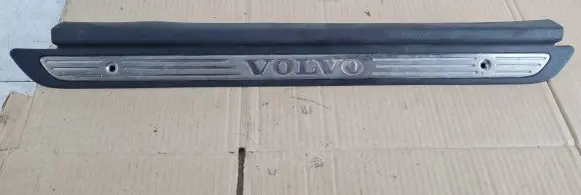 Volvo S40, V40 Front sill trim cover 30818426
