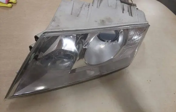 Skoda Octavia Mk2 (1Z) Headlight/headlamp