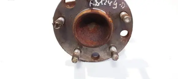 Ford Mondeo Mk III Rear wheel hub