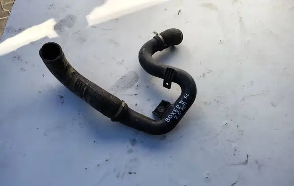 Air intake hose/pipe