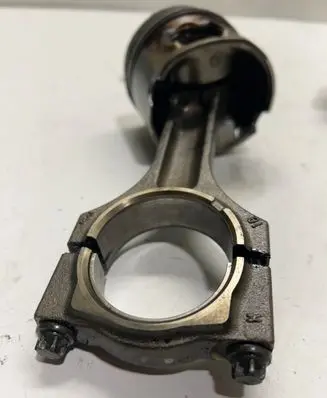 BMW 7 F01 F02 F03 F04 Piston with connecting rod