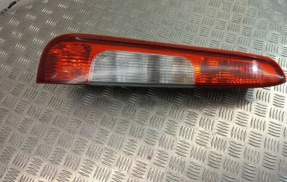 Ford Focus C-MAX Rear/tail lights 3M5113N411AA