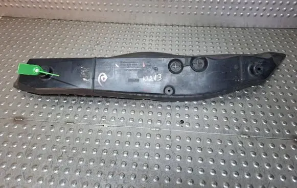 Mercedes-Benz E AMG W213 Fender end trim S18031074 A2138890300