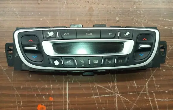 Renault Scenic III - Grand scenic III Climate control unit 275102769r