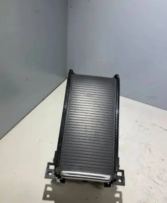 Cup holder front