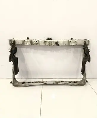 Toyota Prius (XW30) Radiator support slam panel