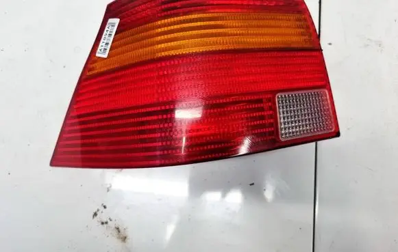 Volkswagen Golf IV Rear/tail lights 37750748 37750719