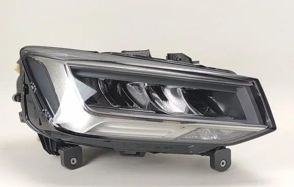 Audi Q2 - Headlight/headlamp 81A941012