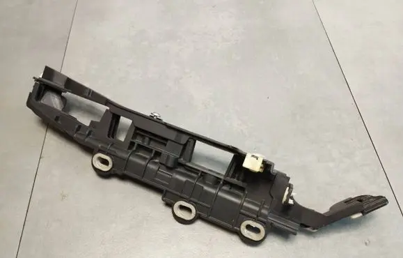 BMW 7 G11 G12 Other engine bay part 9334788