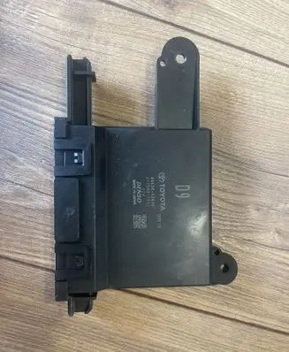 Toyota RAV 4 (XA50) Other devices 8865042890