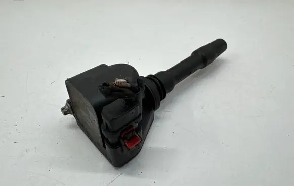 BMW 2 Active Tourer U06 High voltage ignition coil 9453464