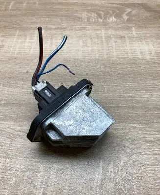 Mazda 6 Heater blower motor/fan resistor PM010010B